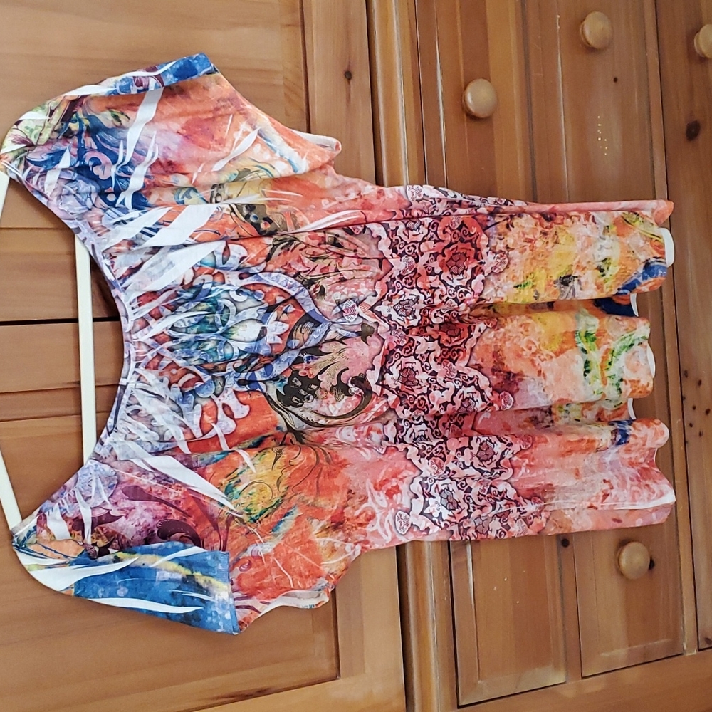 Multicolored top